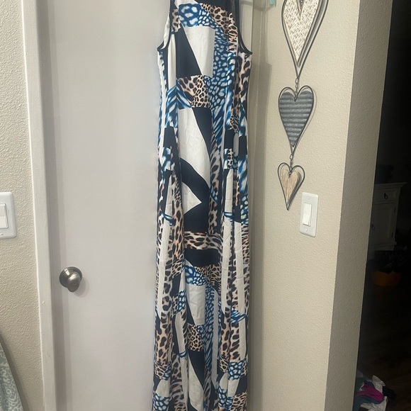 Trina Turk Black and White Halter Maxi Sundress - Picture 4 of 12